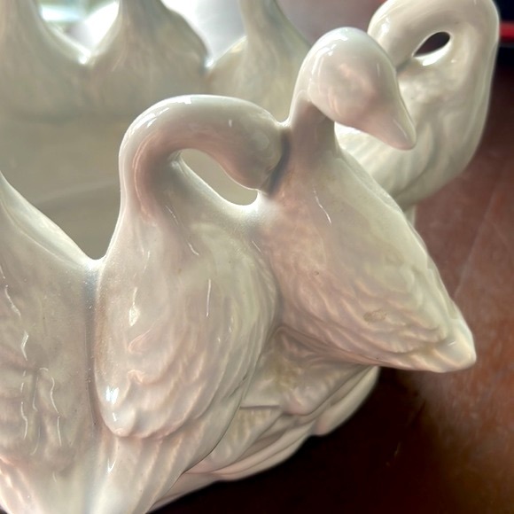 Vintage Gaggle Of 10 Geese Planter - Picture 5 of 13